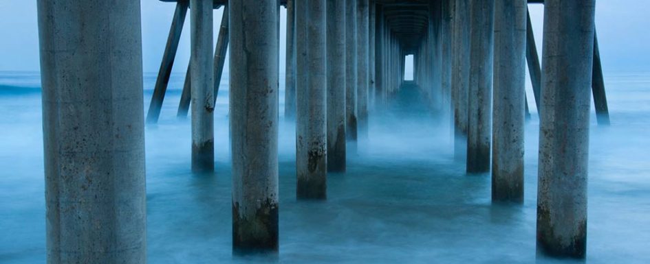 Huntington Beach pier photo by Greg Tucker