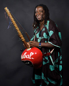 The “cascades and crescendos” of West African Kora Griot Prince Diabate
